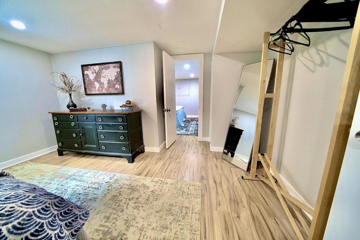オールバニ Monteith Hideaway In Downtown Monteith Districtヴィラ エクステリア 写真