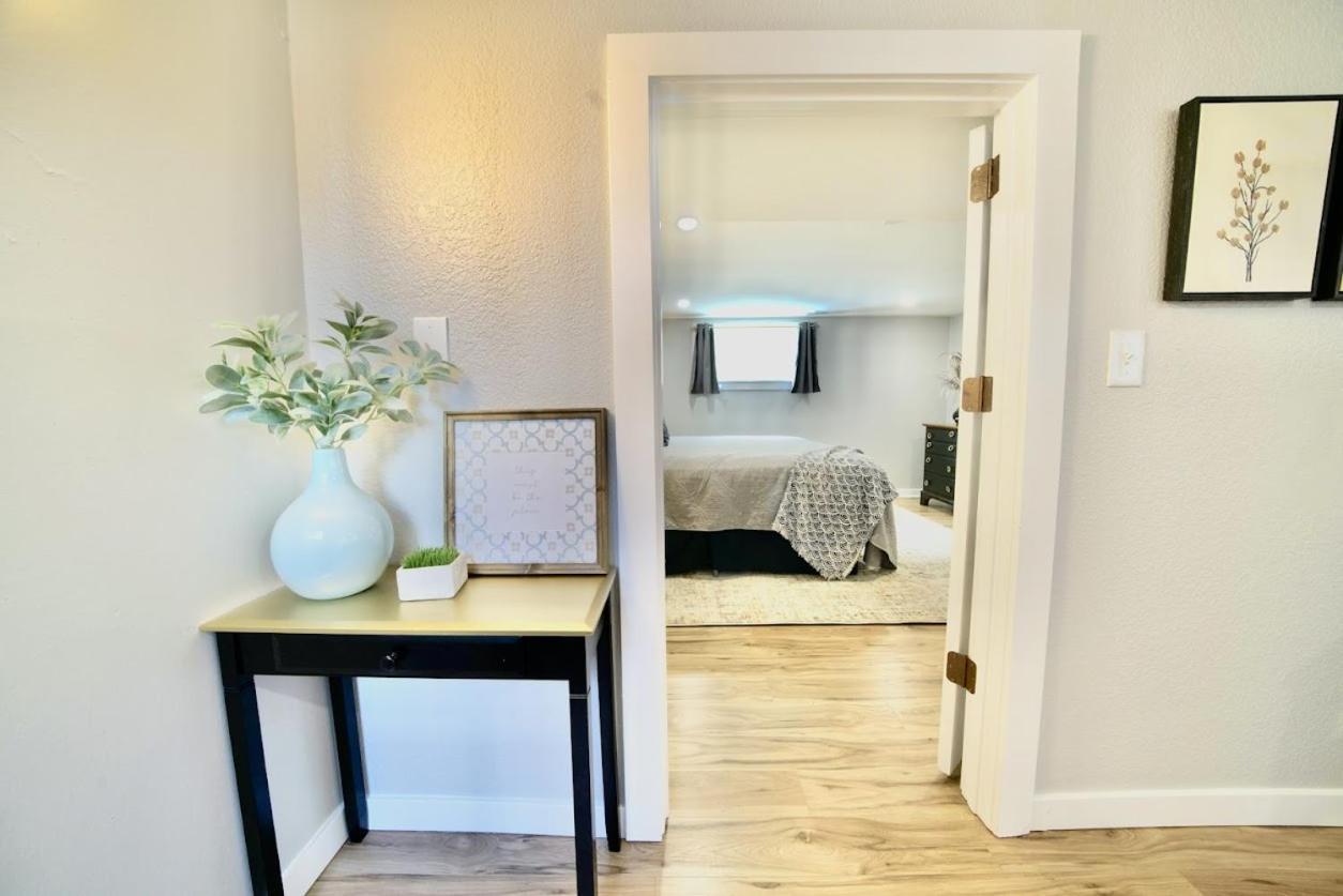 オールバニ Monteith Hideaway In Downtown Monteith Districtヴィラ エクステリア 写真