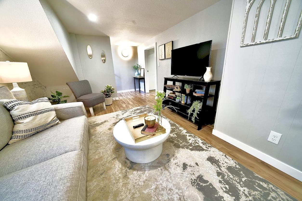 オールバニ Monteith Hideaway In Downtown Monteith Districtヴィラ エクステリア 写真